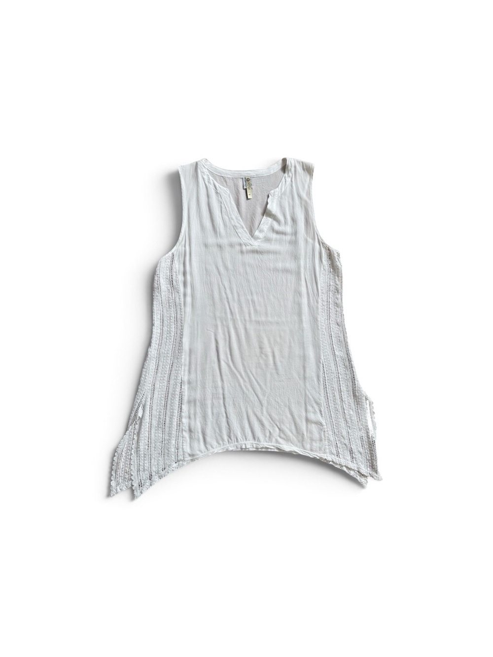 🤍 XCVI  Boho Crochet V-Neck Tank 🤍